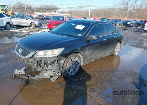 2013 Honda Accord Sport z USA, uszkodzony, nr VIN 1HGCR2E58DA173074